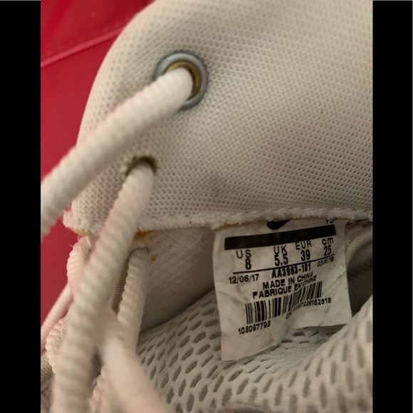 Nike Foam Posites (Men’s) - Picture 6 of 7